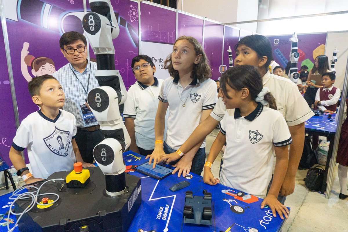 Como parte del Congreso Yucatán i6, estudiantes de #EducaciónBásica mostraron las habilidades adquiridas en sus clases al participar en el Concurso de #Robótica Educativa Estatal 2024. (1/2)
