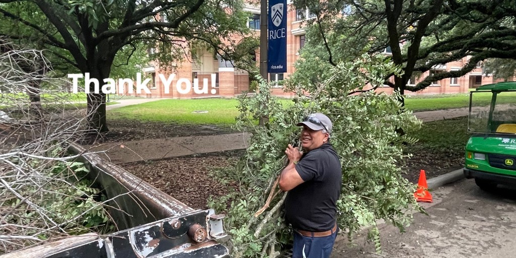 A huge thank you to Omar Bonilla and the @RiceUniversity grounds crew, as well as the other individuals on campus today, for their work in cleaning up debris from last night's storm. Your efforts are appreciated. Thank you for helping to keep our campus safe and beautiful!