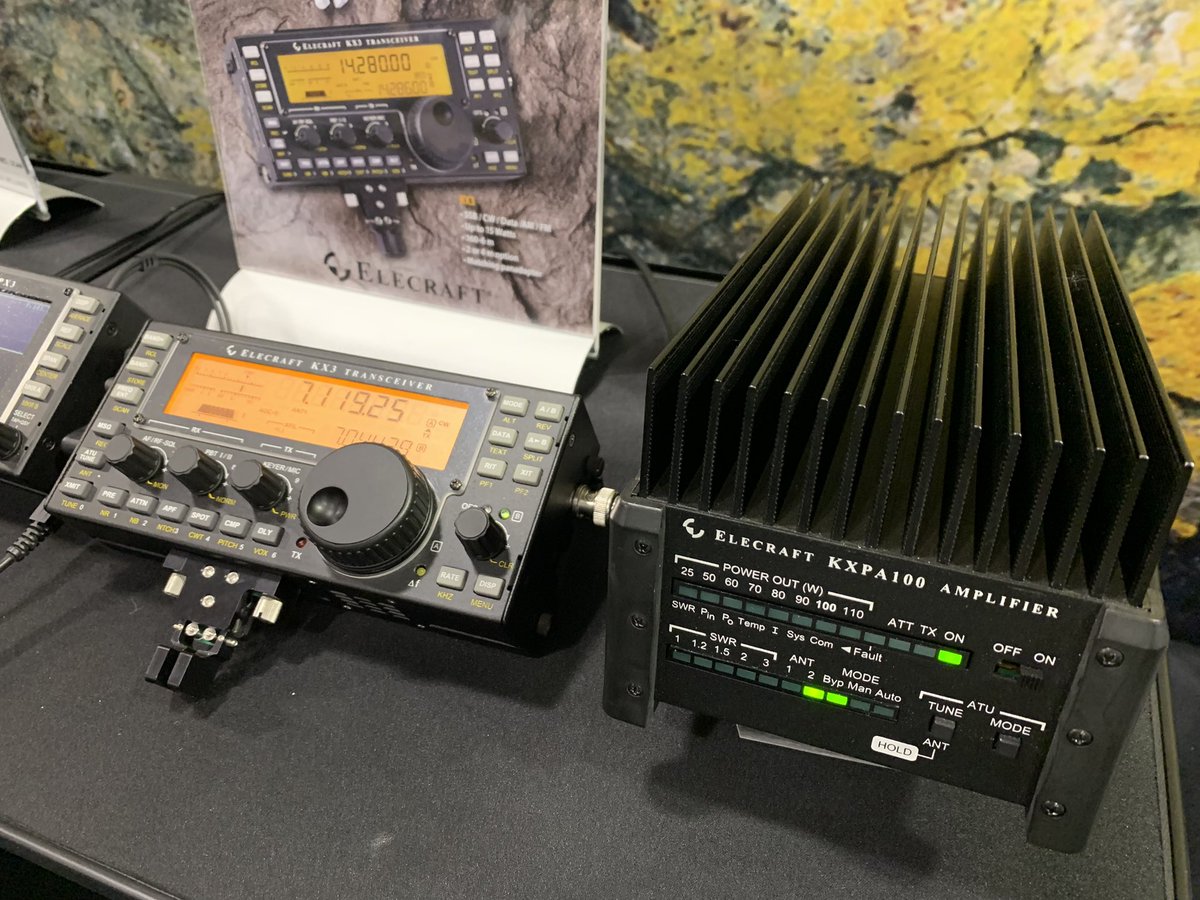 W9LDX's tweet photo. Lots of @elecraft goodies on display at #hamvention with very knowlegeable staff #hamradio https://t.co/CbXpBEEtz3