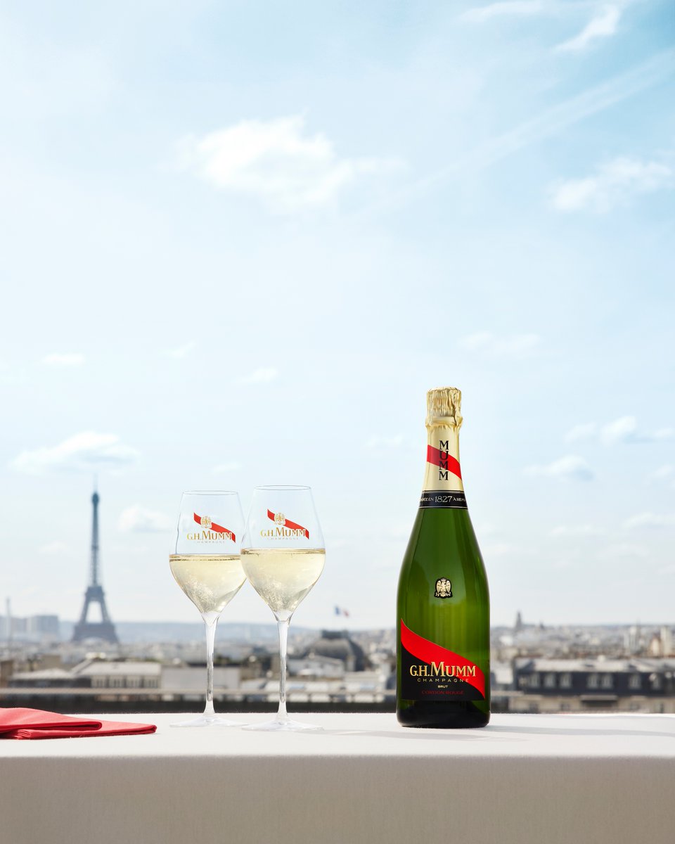 12.12 PM in Paris: as a ray of sunshine settles over Paris, the moment becomes warm and ideal for soaking in the Parisian views from a rooftop. #CordonRouge #Paris #TourEiffel PLEASE DRINK RESPONSIBLY  Please only share our posts with those who are of legal drinking age.