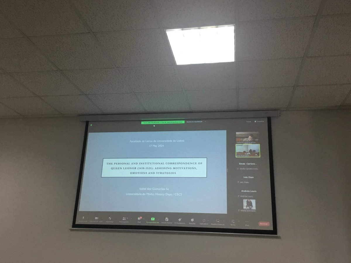 eReginaeProject's tweet image. Last, but no least: the presentation of Professor Isabel Guimarães Sá!