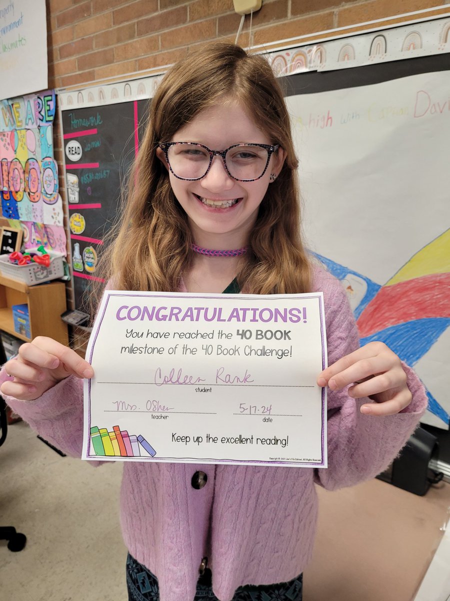5AwithOShea's tweet image. Congratulations to Evie T. and Colleen R.  for reaching their goal for the #40BookChallenge They kept working until the last day!!
#BeEvergeeen
#SWBulldogs