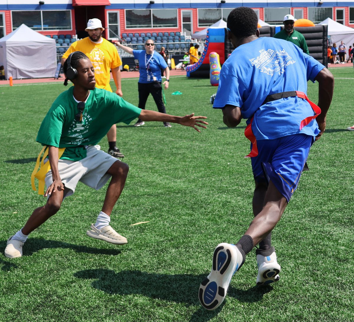 Awesome day for our #UnifiedGameDay! As part of our Unified Champion City Schools initiative, more than 1,000 @IPSSchools students and teachers came together to enjoy friendship, sports, festivities & inclusion. Thanks to all the teachers, volunteers & our hosts! #PlayUnified