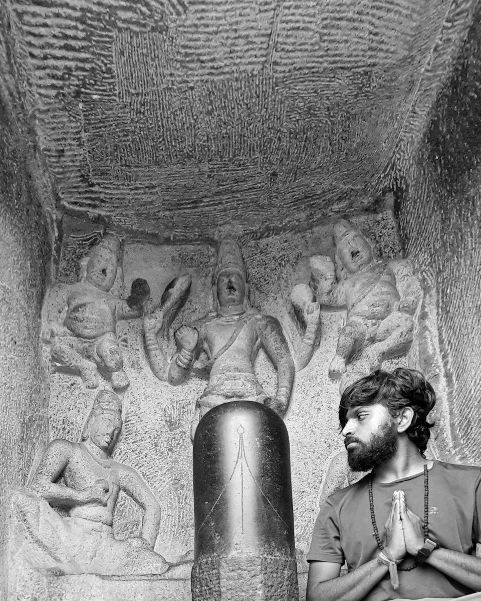 Trimurti Cave #mahabalipuram 
#Tamilnadu 

@LostTemple7