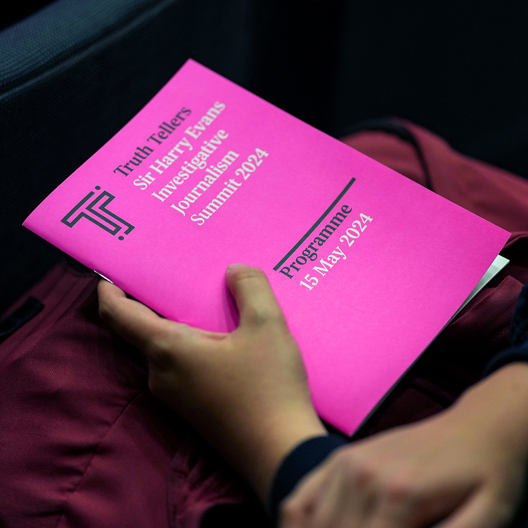 DesignbyST's tweet image. Great to see our branding for Truth Tellers @sirharrysummit in situ @RIBA this week. Watch all the panels from the day, featuring the likes of @krishgm @maitlis @lewis_goodall here: sirharrysummit.org/watch/. Proud to be part of a brilliant team led by the inimitable @TinaBrownLM