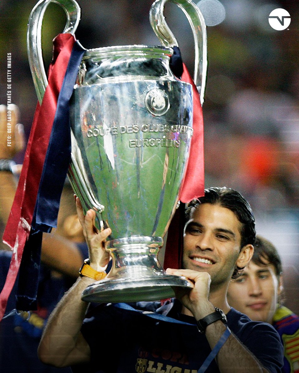 ¡Para enmarcar! 🥹🇲🇽 Un día como hoy, pero de 2006, Rafa Márquez conquistó su primera #BenditaChampions con el @FCBarcelona. 🏆🔥