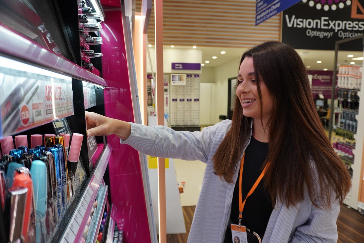 Are you an emerging #brand #launching into #retail for the first time? Getting the best start is important, ensuring maximum availability and visibility to generate sales. Contact hello@expd8.co.uk to learn how.  #fieldmarketing #business #sales #merchandising #NPD #retailsupport