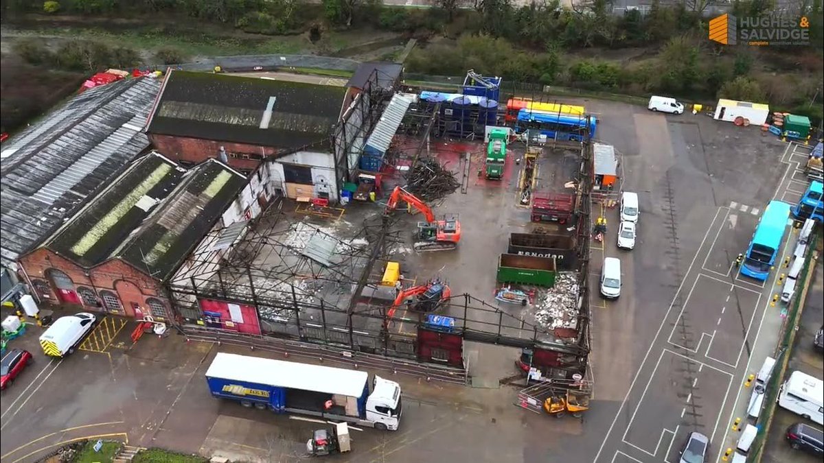 Fantastic footage of the superstructure demolition on-site. Our machine, with its rotational shear, has made great progress ahead of the sectional removal of the slabs and foundations buff.ly/3K4Aiae #HSDemo #Demolition #Dismantling #CompleteSolution #Decommissioning