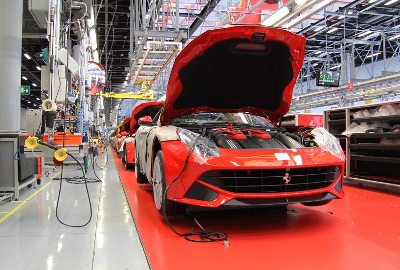 #Ferrari 🇮🇹 F12 on the assembly line