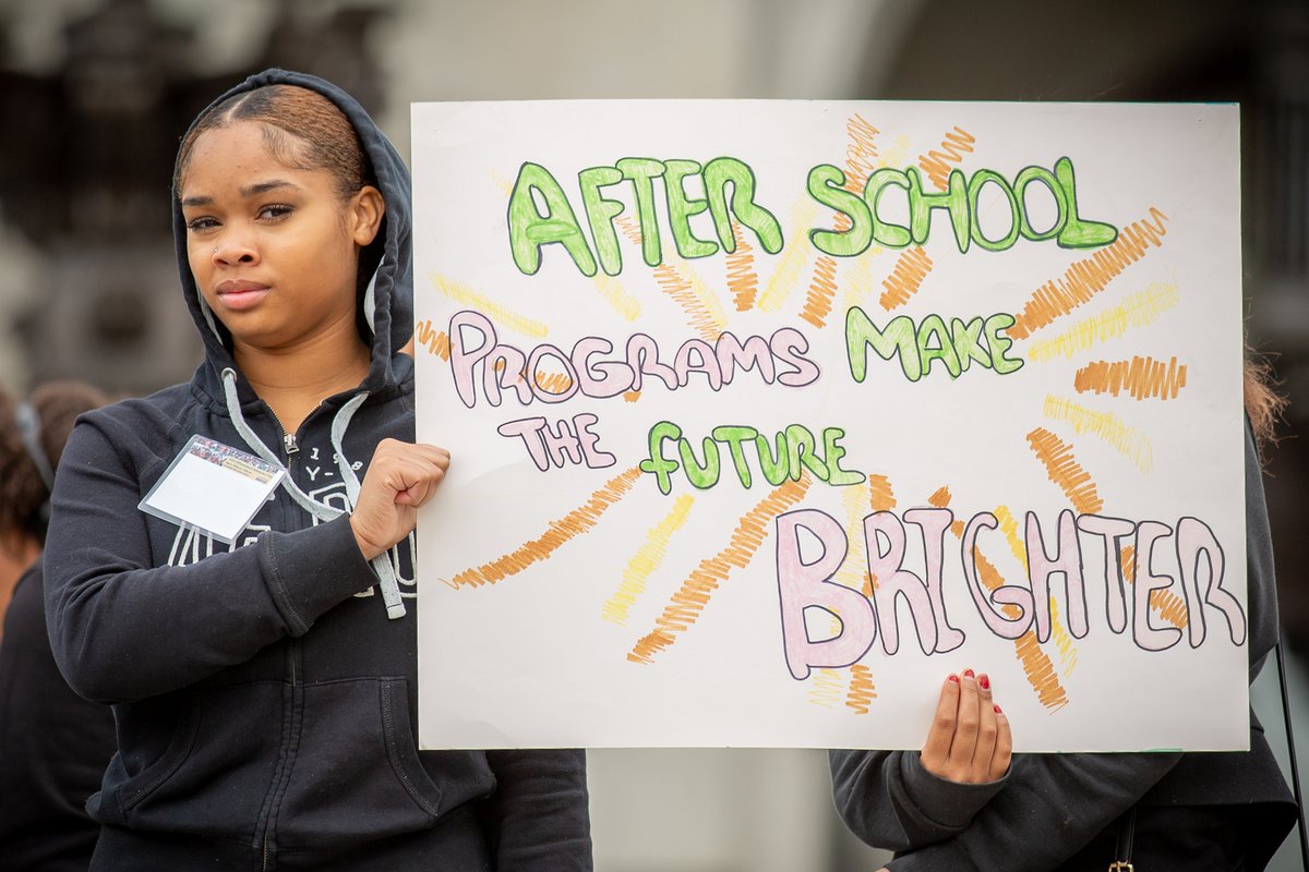 There is STILL TIME to secure a scheduled visit with your local legislator's office on June 5 during #AfterschoolAdvocacyDayPA. Please register by May 21 and attend training on May 21 or May 28! hubs.ly/Q02xyyjt0