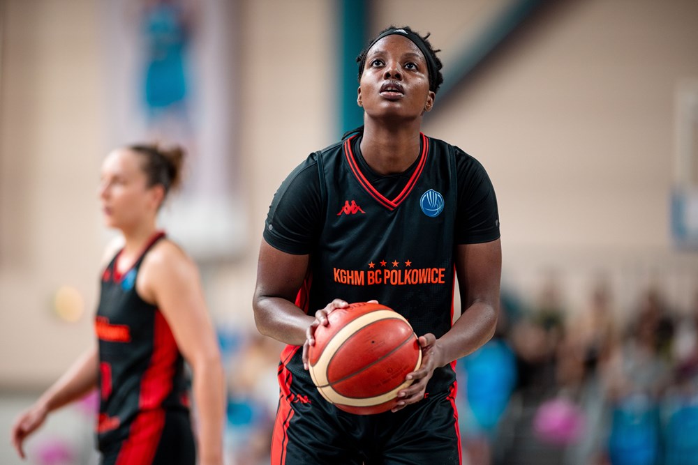 ✍🏻 Galatasaray sign American & Azerbaijani PF Brianna Fraser! 🇹🇷 #KBSL