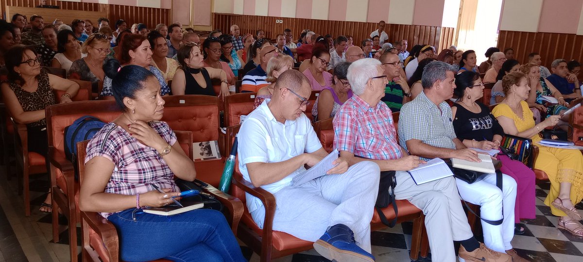 #Cuba #DPECienfuegos inicia II día de seminario de preparación para el curso 2024-2025 en #Cienfuegos con la presencia del Viceministro de @CubaMined @Eugeniocubano @PartidoPCC @GobieroCuba @meneses_lionel