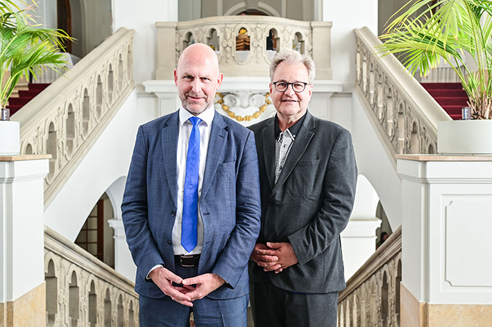 Registertage 2024: Chancen und Herausforderungen aktueller Gesetzgebungsverfahren für Register dlvr.it/T71tLn