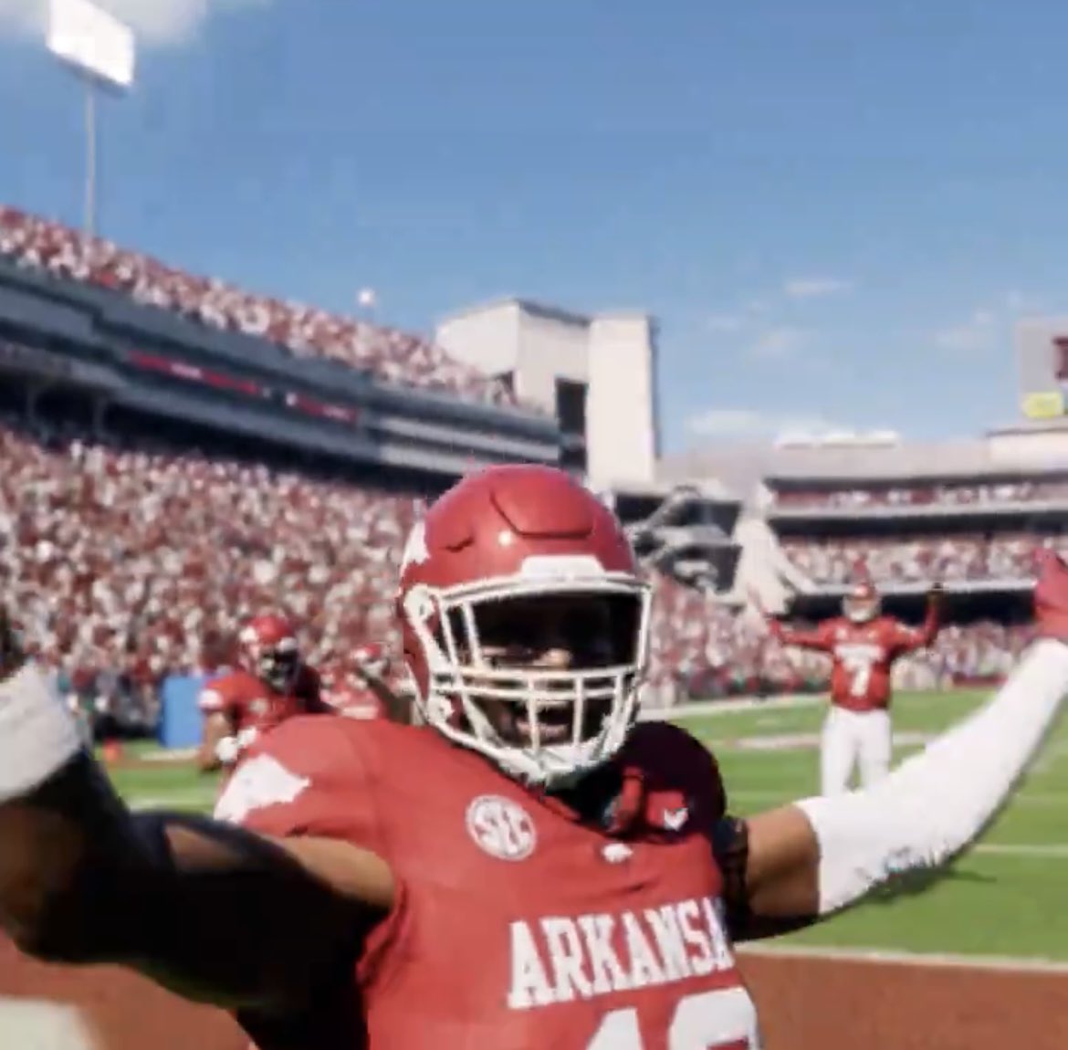 It appears that former #BoiseState and current #Arkansas QB Taylen Green made the NCAA 25 trailer video too!