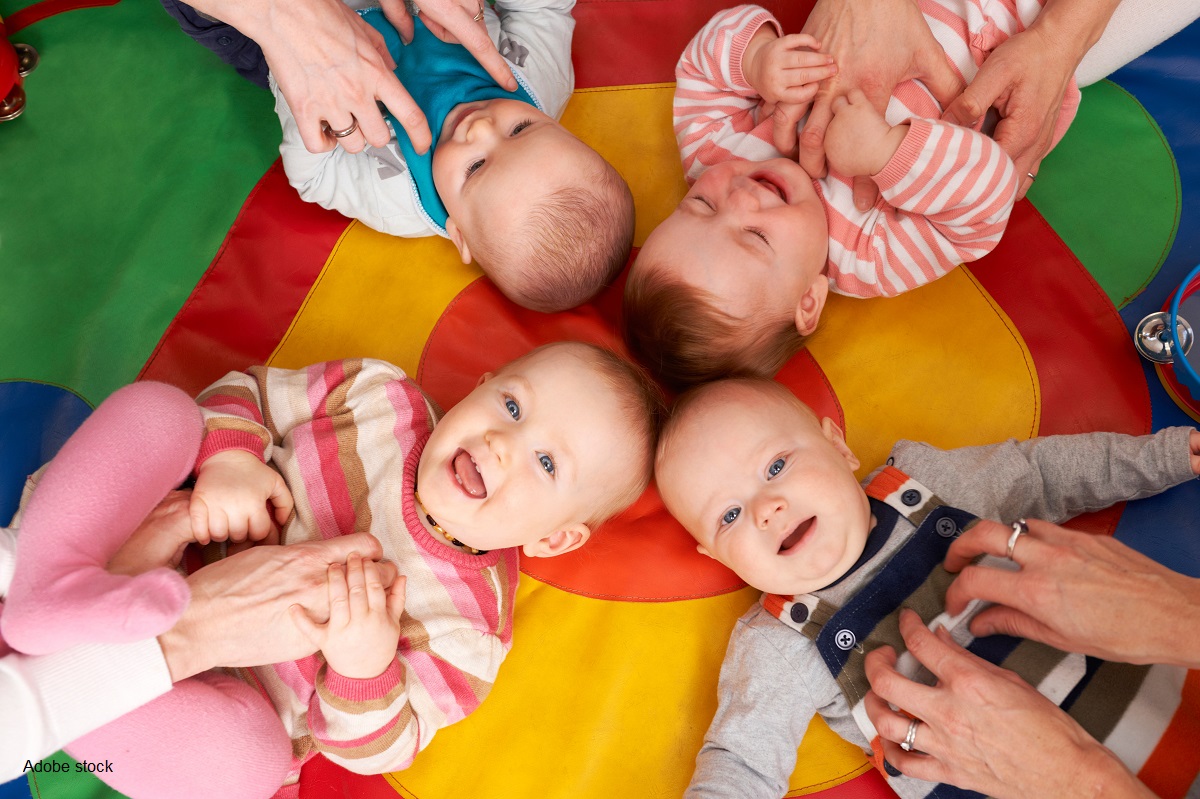 Helping new parents and their babies to flourish at Hampshire libraries 👶 Parents who have recently welcomed a baby into their lives are invited to meet and connect with other new parents and carers at dedicated drop-in sessions in @hantslibraries hants.gov.uk/News/240517hea…