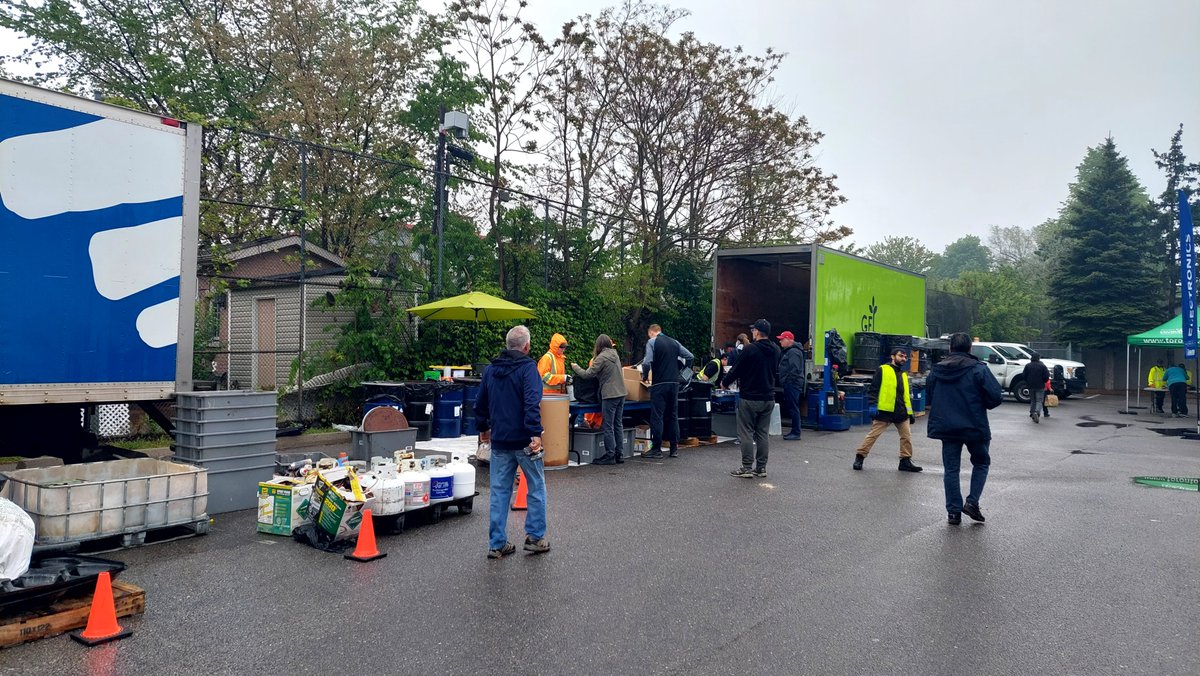 Tomorrow is my Spring Environment Day at Dieppe Park! Along with free compost & paper shredding, this annual event is a great opportunity to get rid of unwanted items sustainably. Last year, the city collected: ✅ Over 5 tonnes of hazardous household waste ✅ Over 2.5 tonnes of