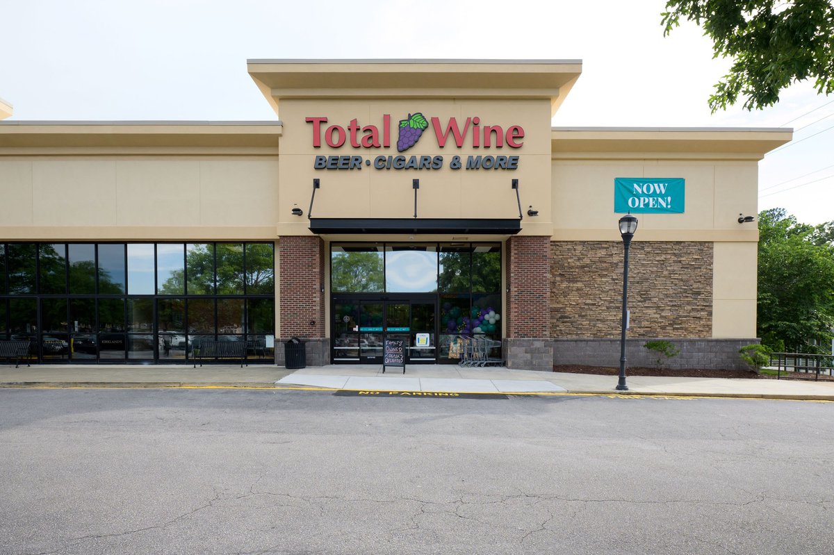 Don't forget, @totalwine is donating 10% of wine sales from today through May 19 to the Apex Public School Foundation, so make sure to stop in by Sunday to support the APSF!