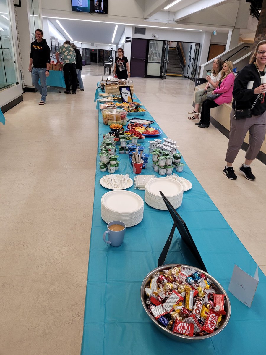 Central Memorial High School - CBE tweet media