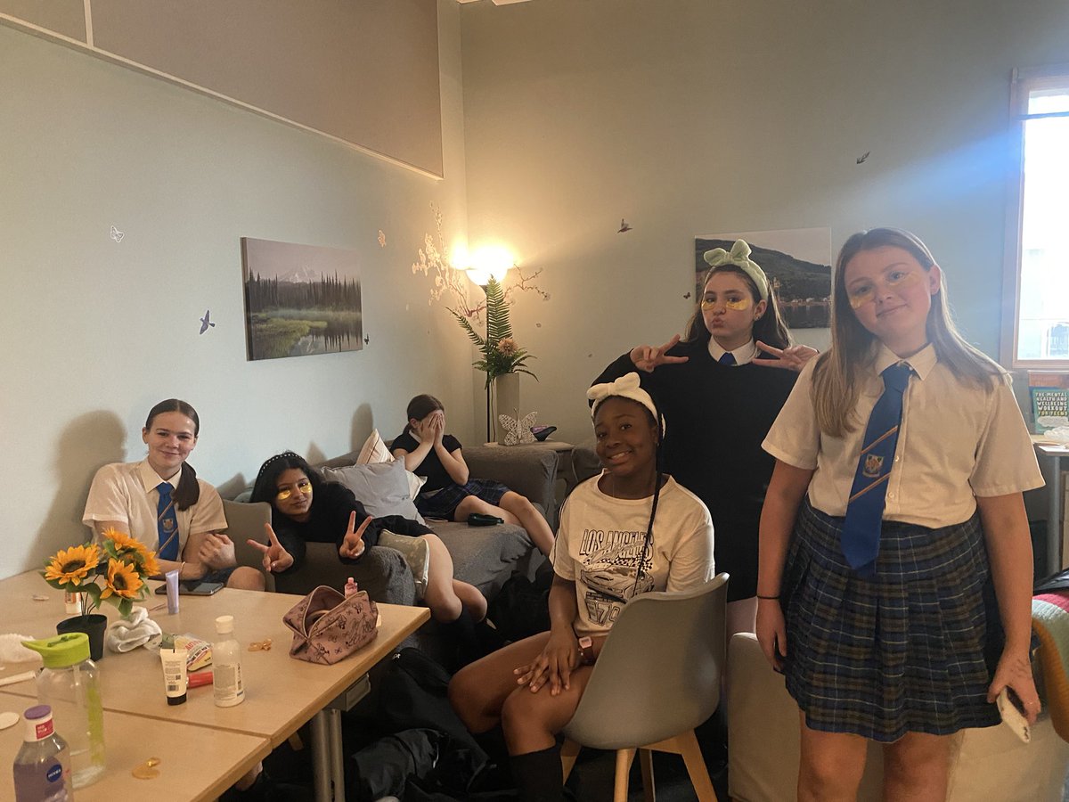 EHS Pupil Support Department tweet media