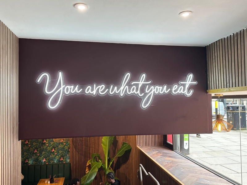 LivConfidential's tweet photo. “As someone who's trying to get healthier and struggles to find a quick and easy midweek option whilst diving in and out of meetings, I’m glad there’s places like this to rely on.” 🍓

@Harley__Young feels nourished after a visit to Pomegranate 👇

https://t.co/8bxAn3l5vt https://t.co/U6IFlscf8v