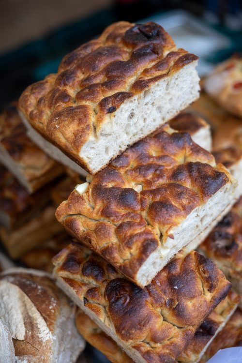 Clitheroe Food Festival is back on 10 August, don't miss out on a free family day out, full of fantastic food, drinks and brilliant entertainment😍
Find out more at buff.ly/2KAqeqk