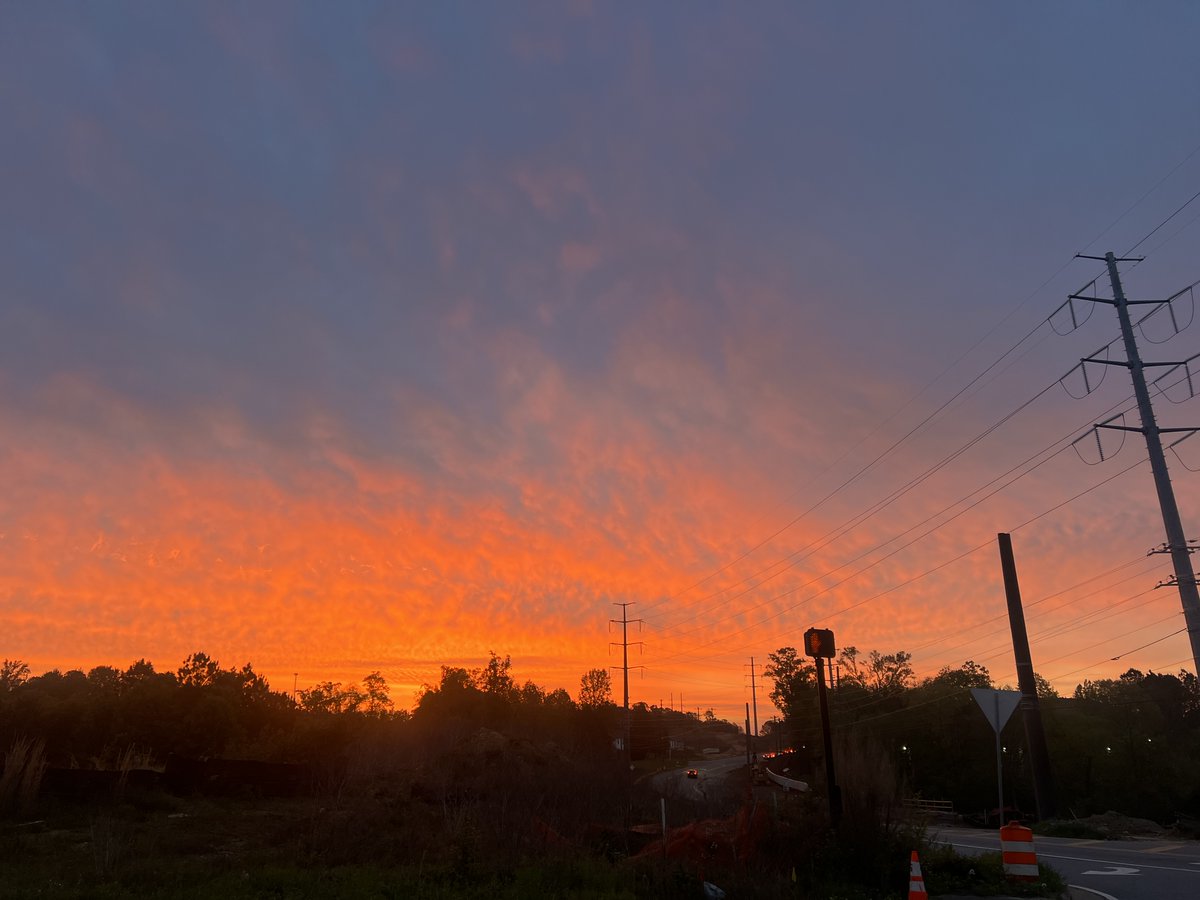 Emma recently discovered a great walking trail near our Alpharetta office called the Big Creek Greenway. On her early morning walk before work, she saw this amazing sunrise!

#campusbenefits #togetherwereus #employeebenefits #benefits #insurancebenefits #georgiapublicschools