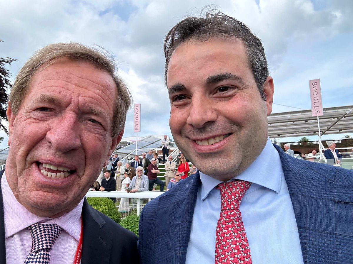 Congratulations to @MarcoBotti and @oismurphy as GIAVELLOTTO makes it two in a row in the @Boodles Yorkshire Cup Stakes @yorkracecourse 💥💥 2023 🏆 2024 🏆 #DanteFestival @YorkshireRacing