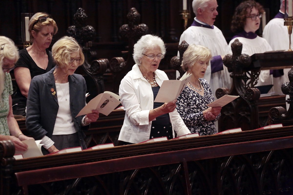 Join our clergy and choir in person or live online at 5.30pm today for Choral Evensong ⬇️

ow.ly/W3yw50R4Bff

#ChurchatHome #ChurchOnline #OnlineWorship