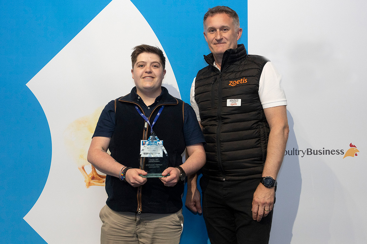 NFU members | Congratulations to Stephanie Pedrick who was awarded the Zoetis-NFU Poultry Trainee Award at the British Pig and Poultry Fair. Read more👉ow.ly/w3bH50RJzwz