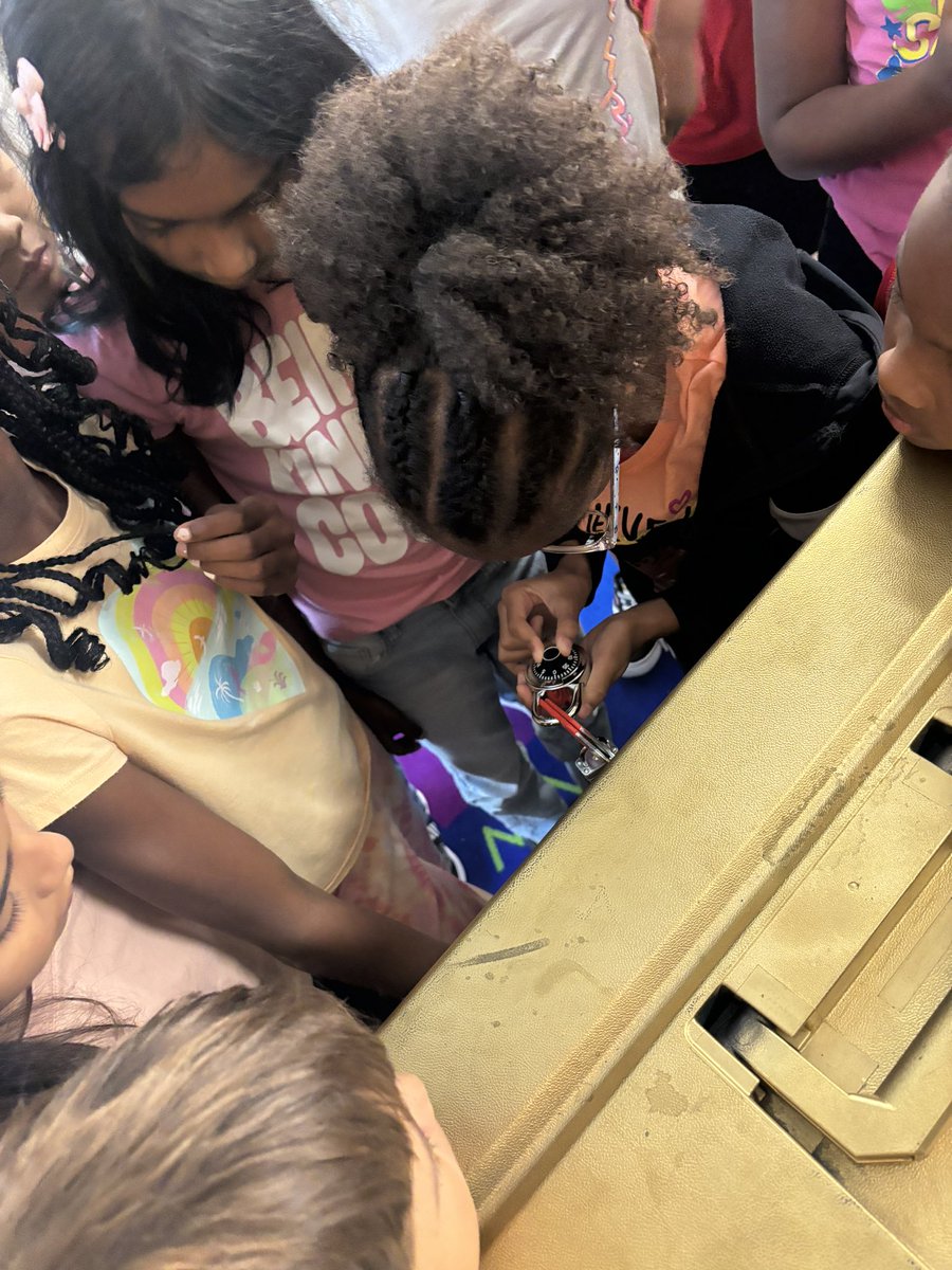 Valerie Kaulsky (@kaulskycrew) on Twitter photo We’re working on breaking open our breakout box this morning for Think-A-Palooza! What’s inside the box?!?! <a href="/MemorialSTEM/">Memorial Elementary</a> <a href="/headsupfromGT/">Melissa Head</a> We’re working on breaking open our breakout box this morning for Think-A-Palooza! What’s inside the box?!?! <a href="/MemorialSTEM/">Memorial Elementary</a> <a href="/headsupfromGT/">Melissa Head</a>