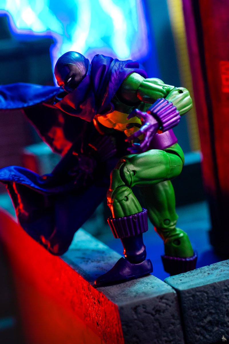 “On the Prowl”

#DC
#Toys
#Marvel
#ToyUniverse
#Photography
#ActionFigures
#ToyCommunity
#ToyPhotography
#ToyPhotographer
#ToysPhotography
#ActionFigurePhotography
#Prowler