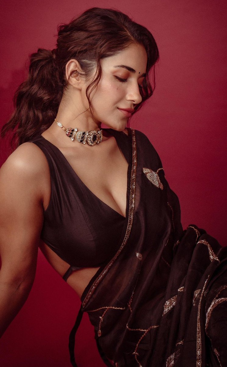 GNyoxCnWgAA1yDA?format=jpg&name=medium