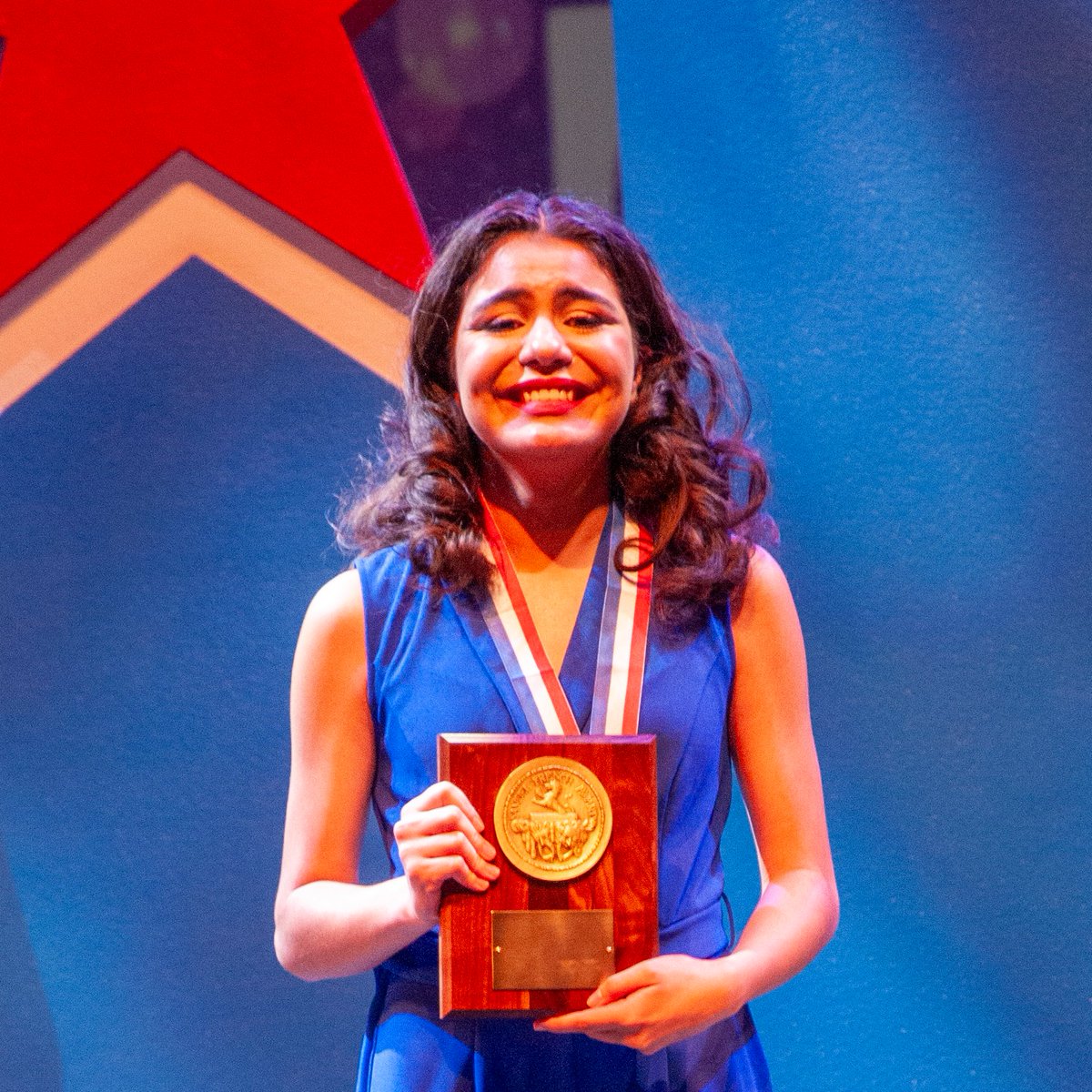 uiltexas's tweet photo. Congrats Zapata, 4A #UILState One-Act Play Champions with 𝑩𝒐𝒅𝒂𝒔 𝑫𝒆 𝑺𝒂𝒏𝒈𝒓𝒆/𝑩𝒍𝒐𝒐𝒅 𝑾𝒆𝒅𝒅𝒊𝒏𝒈 🏆 🎭

🥇 Best Performer & Samuel French Award: Delayla Martinez (Zapata)
🥇 Best Performer: Sean Murray (Salado)
🥇 Outstanding Technician: Gabby Dishong (Canyon Randall)

4A Results ➡️ https://t.co/9SlFoMYkjj