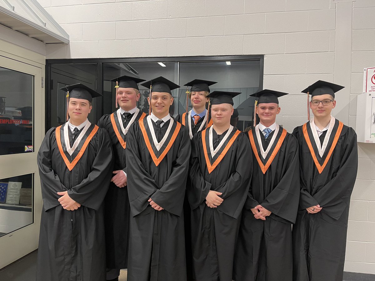 GPPSD2357's tweet photo. Today is the day! Congratulations to The Grande Prairie Composite’s Class of 2024! We are #GPPSDProud! #Graduation2024 #HighSchool #GPPSD https://t.co/2DB7K3CJ9Y