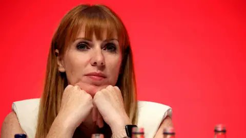 🇬🇧 Angela Rayner is Toast

Her political career is untenable
She will leave in disgrace
Calling tories 'scum' should've ended her career
But there's no way back from this current scandal
Pack your bags Angela, the British people reject your '1 rule for me' hypocrisy - RESIGN 🇬🇧