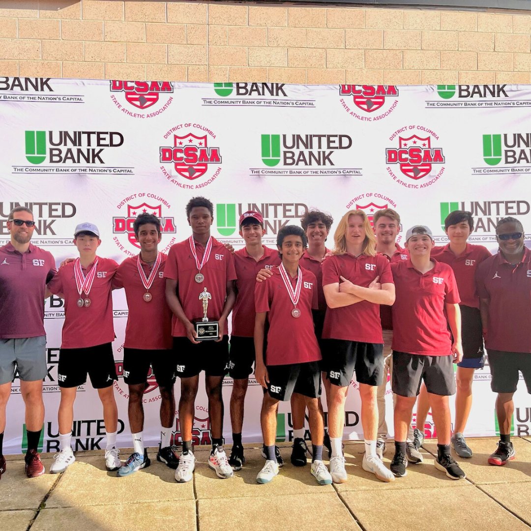 🎾 Congratulations to our @DCSAASports Tennis Champions! Sara Abouzeid '27 won girls' singles, Abouzeid '27 and Natalie McIntosh '27 won girls' doubles and the overall team championship. The boys' team was 2nd in doubles and 2nd for the team title! 🦊 #GoQuakers #CultureWins