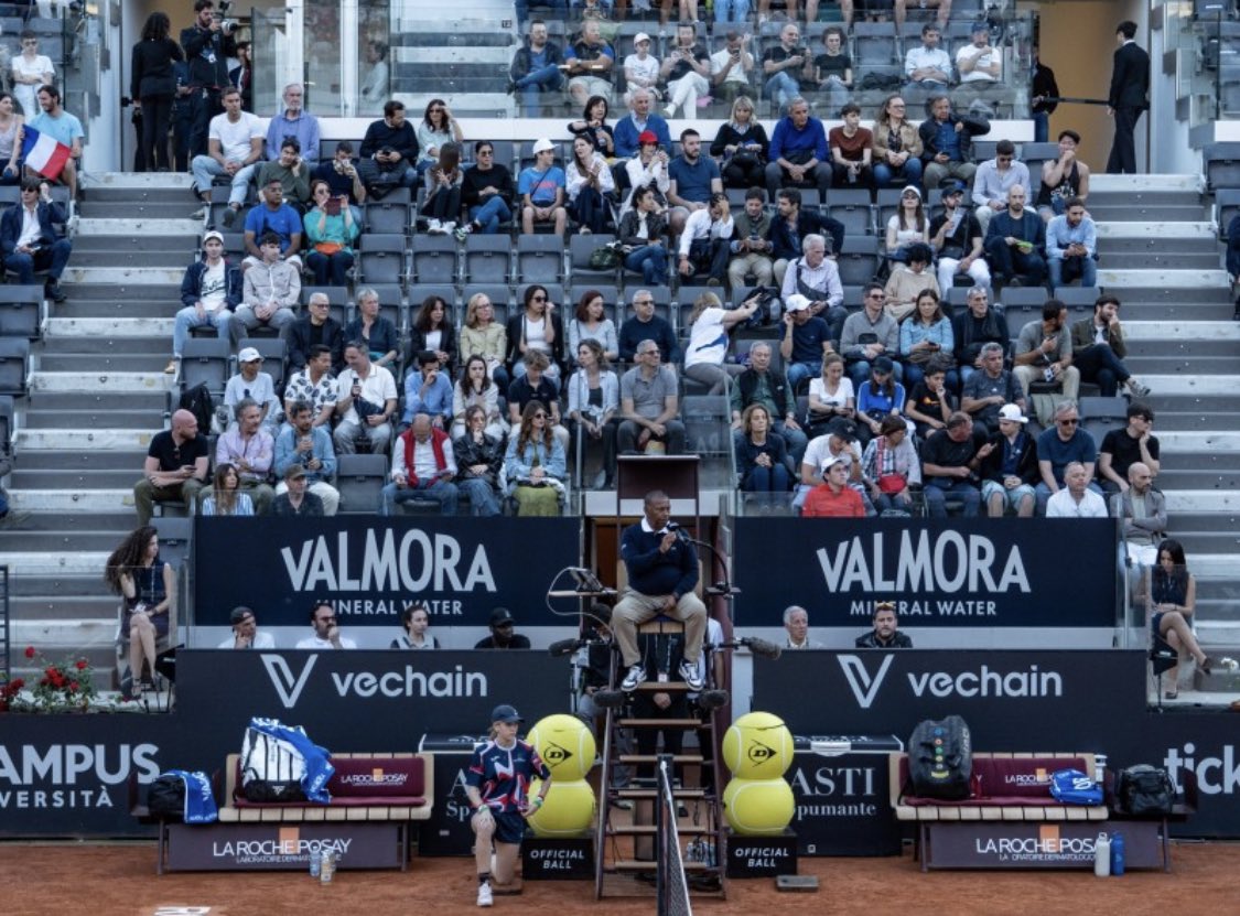 #VeChain with DAO Sport pulled another successful Internazionali BNL d’Italia as an official partner. 🎾

As a leading energy-efficient blockchain not only $VET was visible on the pitch but also a successful engaging stand at the Commercial Village

#VET #Crypto #VeFam #NFT $VTHO