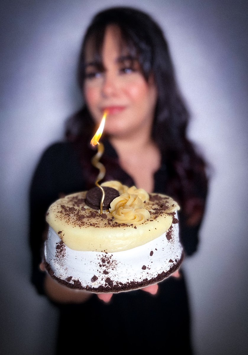 cistelli's tweet photo. 🥳✨It’s my birthday!!!✨🥳

Grata ao Senhor por mais um ano de vida, com saúde e cheia da graça de Deus.
Grata por tudo que Ele fez, tem feito e irá fazer! 

Feliz e agradecida por cada estação que passou e pelas que estão por vir! 😌

Obrigado meu Pai!❤️

#itsmybirthday https://t.co/EY8k2AhvH5