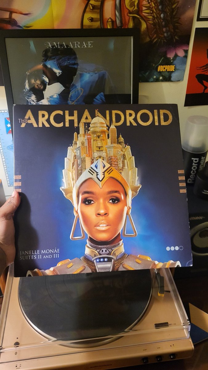 beyondbinary91's tweet image. Happy 14 years of 'The ArchAndroid.' This album changed my life and became one of my favorite albums of all time. I will forever be grateful to @JanelleMonae for sharing their art with us. @wondalandstory #TheArchAndroid #HappyArchAndroid14