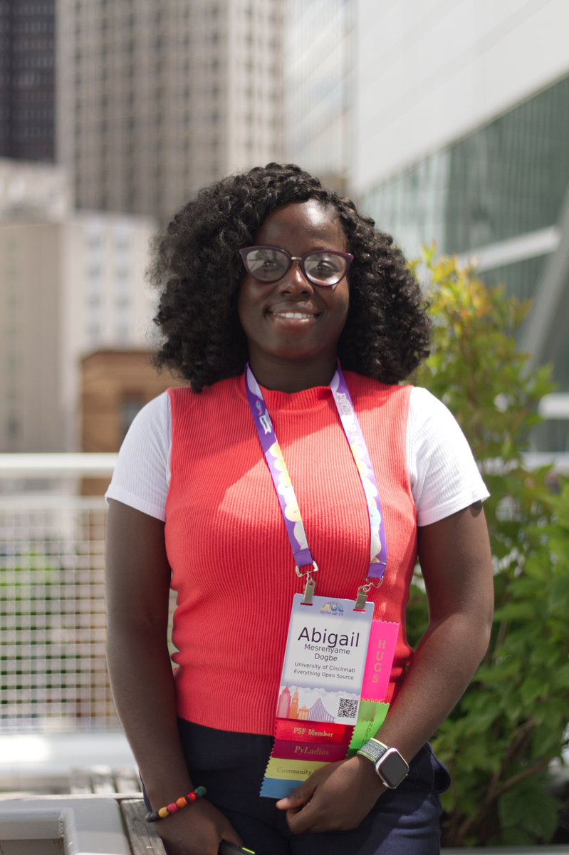 MesrenyameDogbe's tweet image. My fourth PyCon US and second time participating in person. 💛

Here connecting with new and old folks, while championing for Python Education in Africa!

#pyconus24