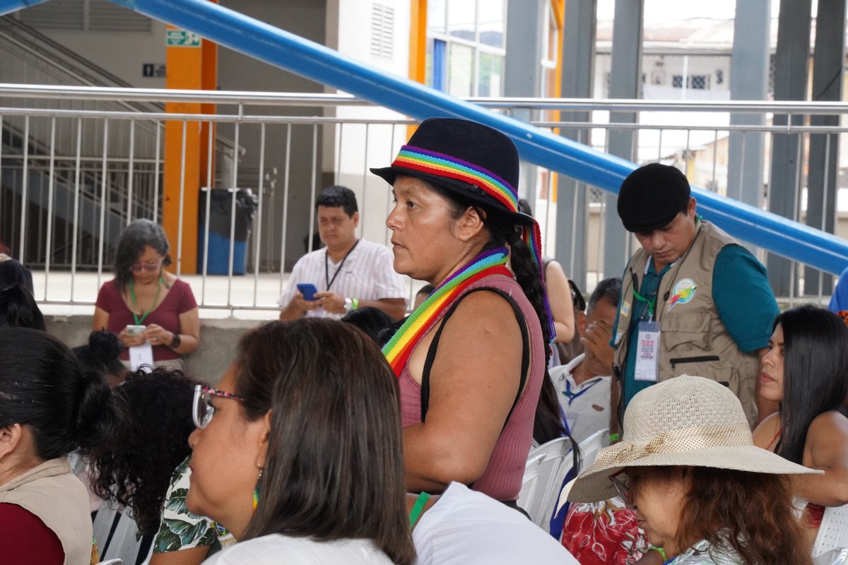 Cerca de 100 personas de 6 departamentos de la Amazonía llegaron a #Leticia al encuentro regional impulsado por el Comité Nacional de Participación de la Mesa de Diálogos de Paz entre el Gobierno y el ELN, con presencia de autoridades locales, @CGRuizMassieu, garantes y GPAAC.