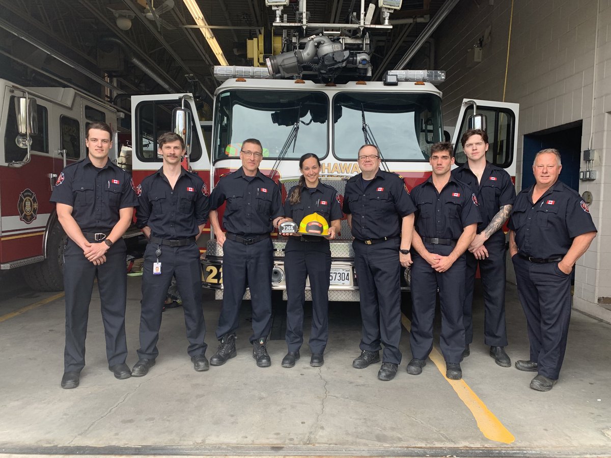 OshawaFire's tweet image. Congratulations to Firefighter Jaclyn Halco on completing her probationary period.
Welcome to the OFS team!
#Team #Community #Service 
@oshawacity @iafflocal465