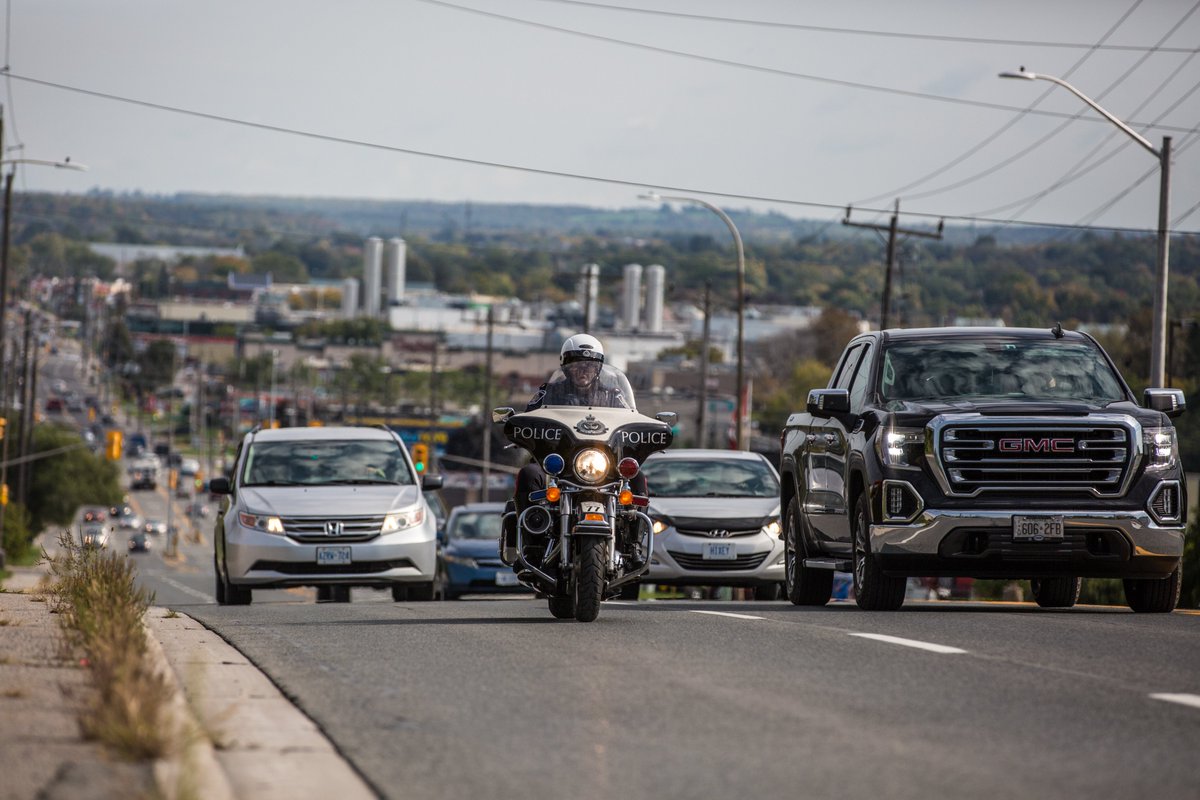 It's the May long weekend and the Peterborough Police Service reminds motorists to drive with care. 🚘 Don't drive impaired (alcohol, drugs, fatigue) 🚘 Don't drive distracted; keep your eyes on the road 🚘 Don't drive aggressively 🚘 Wear your seatbelt Have a safe weekend!!