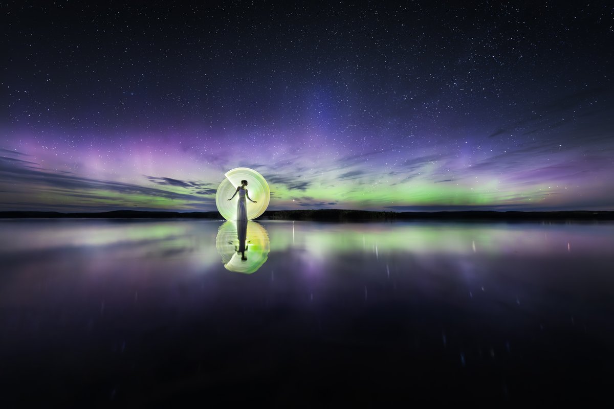 GM ALL :::))))

The more I reflect on it, the more I realize that this aurora borealis event was the most joyful moment of the decade. It brought people together, encouraged them to spend time outdoors, and provided a unique and extraordinary spectacle 💕

This is lit by hand in