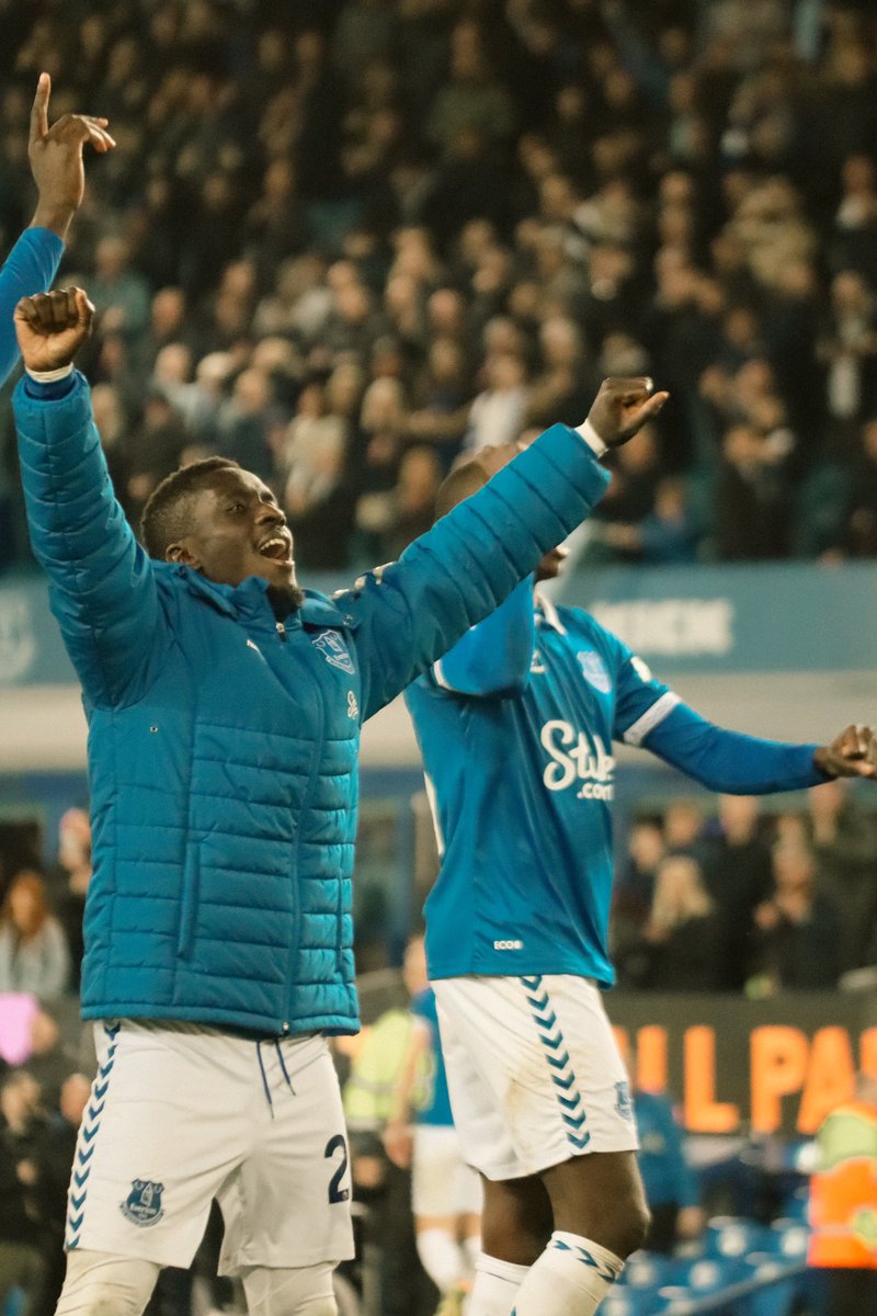 Idrissa Gana Gueye + Doucouré | Gwladys St Goodison Park 24.4.24