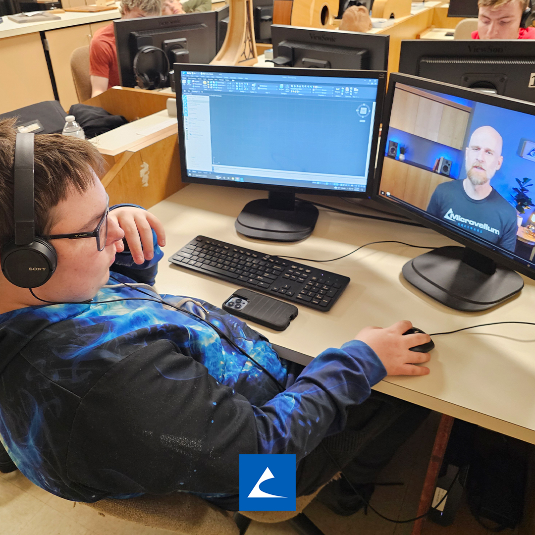 We're happy to announce our continued support of the Industrial Technology Program @ Reed-Custer High School - they now have access to the latest Microvellum software and MVU learning resources!

microvellum.com/resources/news…

#Woodworking #woodworkingstudents #cadcam #Microvellum #cnc