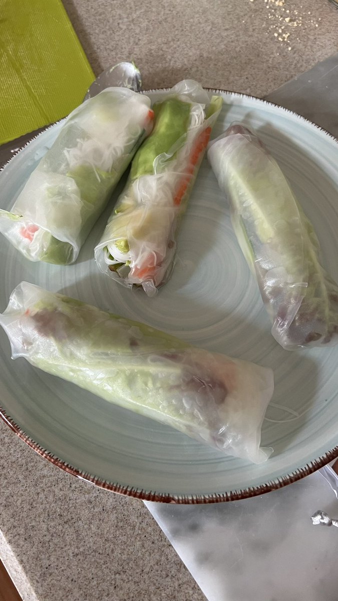 going to the garden to get fresh lettuce for summer rolls is truly next level. i never get sick of growing my own food & knowing it’s pesticide free makes it even better