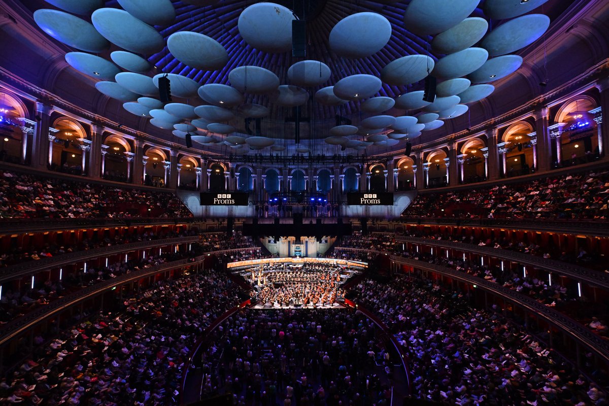 Booking is NOW OPEN for our @bbcproms performance on 10 August! 🤩 Join us as we perform extraordinary music by Wagner, @missymazzoli, @DaniHoward6 and Mahler. We’ve got some exciting plans for this performance, stay tuned for more details! 👀 Book now: bbc.co.uk/events/ev2n5v