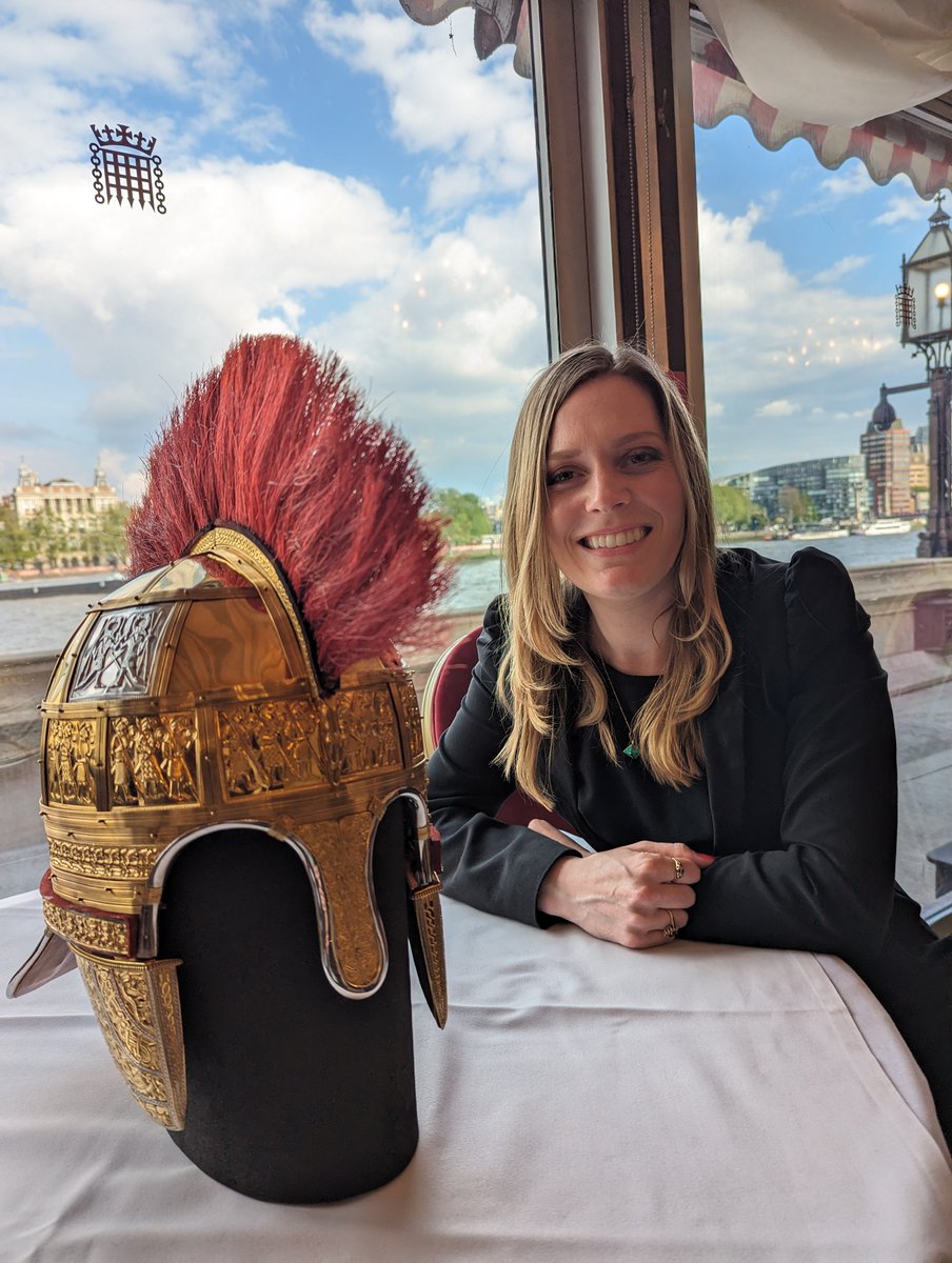 Did you know you can see some of the Staffordshire hoard at Tamworth Castle as a registered museum? Great to speak to the @MuseumsAssoc about how important it is that we support our local museums!