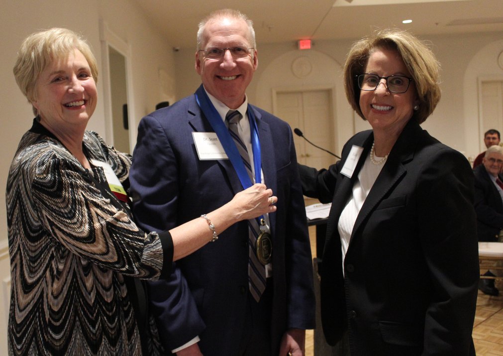 AlamanceCC's tweet photo. Last night, ACC gathered to honor excellence in a ceremony that celebrated distinguished achievements &amp; character at the annual Celebrating Excellence event. Congratulations, ACC! Visit https://t.co/nyX0WWysoy to find your path to achieving your dreams!
#AlamanceCommunityCollege https://t.co/iDPjKqlZWw